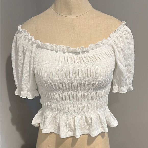 Lush Tops - NWT Lush Lauren Nicole Crop Kent Top Size S